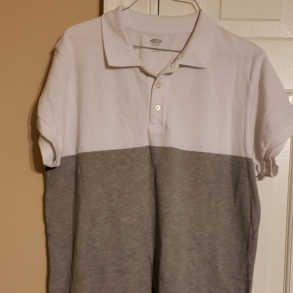 Men Old Navy shirt